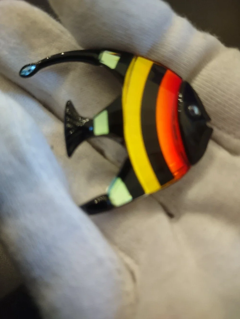 Vintage Swarovski Angelfish Brooch - Picture 5 of 7